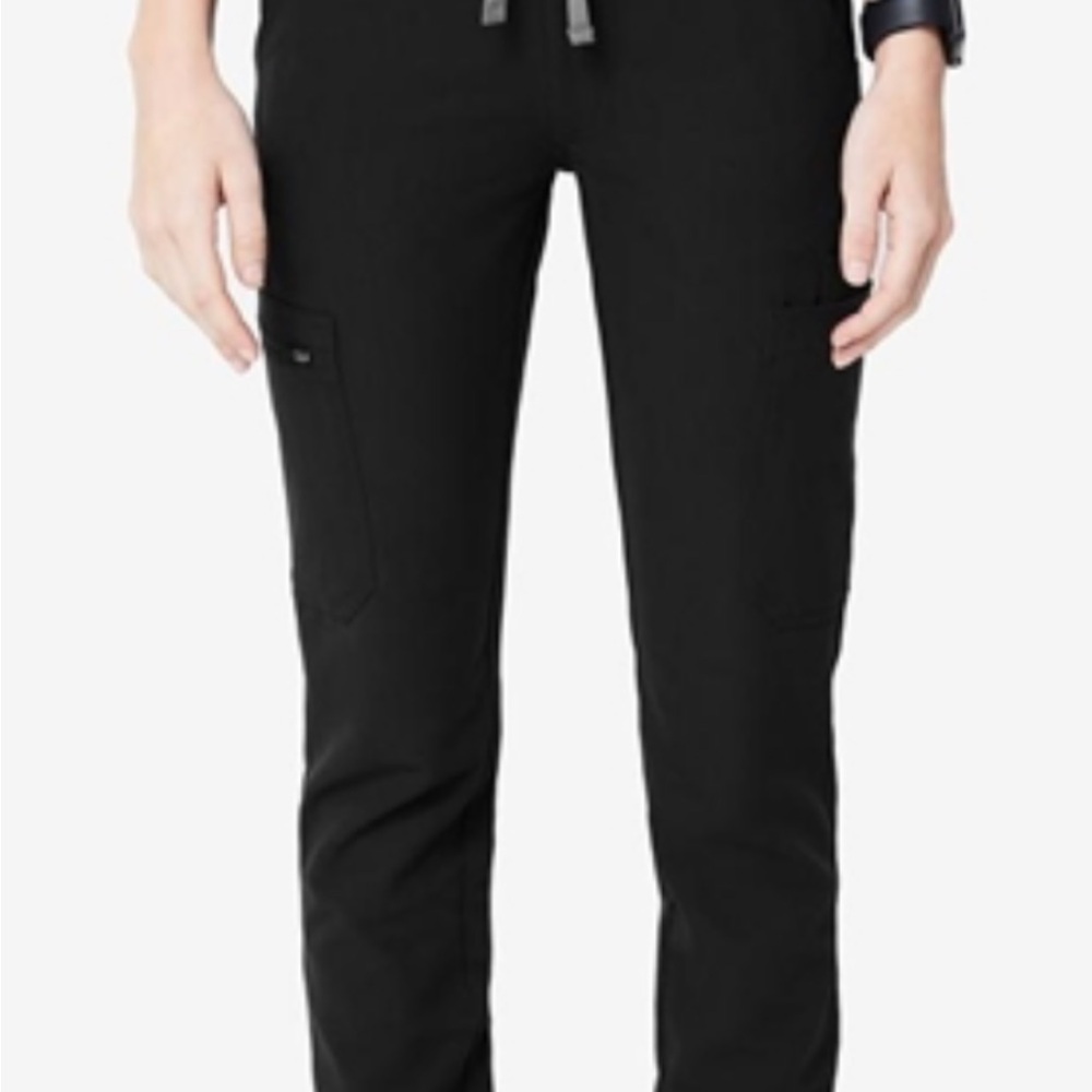 Figs Women's Black Yola Scrub Pants